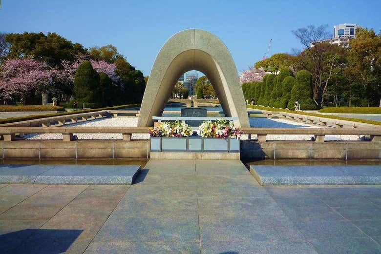 Hiroshima Guided Tour - photo 4