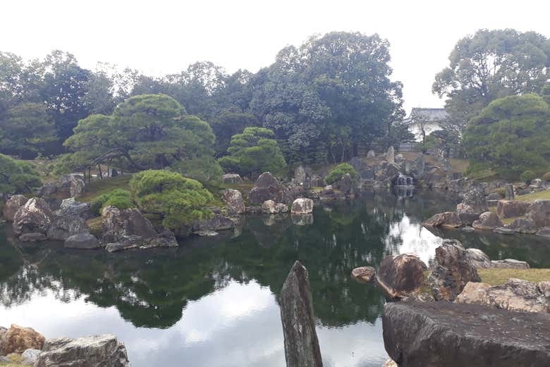 Kyoto Imperial Palace + Nijo Castle Guided Tour - photo 4